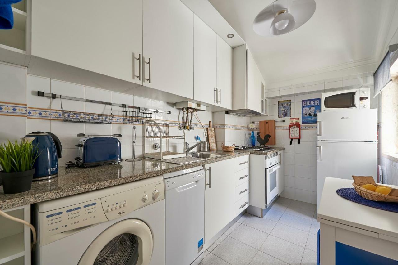 Cozy Apartment In Historic Center With Terrace ลิสบอน ภายนอก รูปภาพ