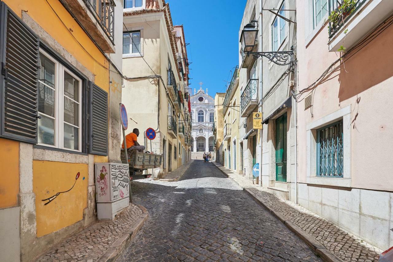 Cozy Apartment In Historic Center With Terrace ลิสบอน ภายนอก รูปภาพ