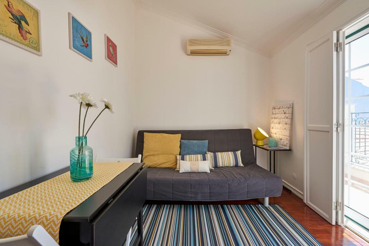 Cozy Apartment In Historic Center With Terrace ลิสบอน ภายนอก รูปภาพ
